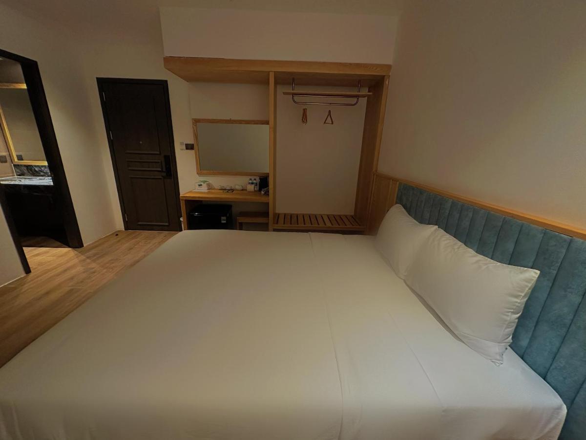 Haven Hut Hotel Thành Pho Ho Chí Minh Esterno foto