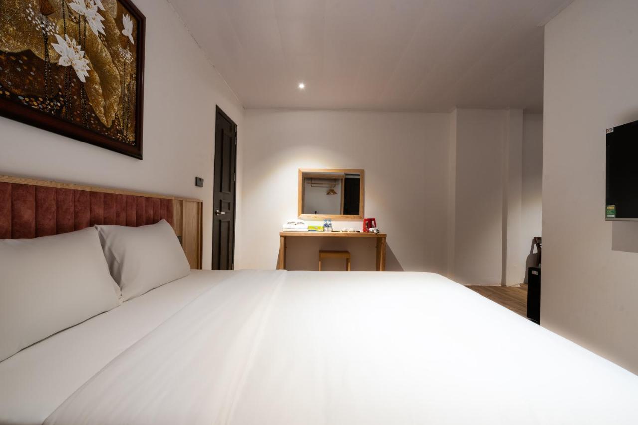Haven Hut Hotel Thành Pho Ho Chí Minh Esterno foto